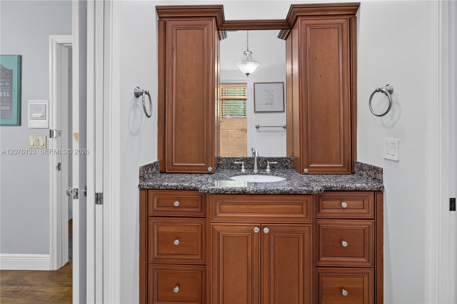 2725 Hunter Road Weston, FL 33331 - Photo 21 of 68 Jack and Jill Bathroom
