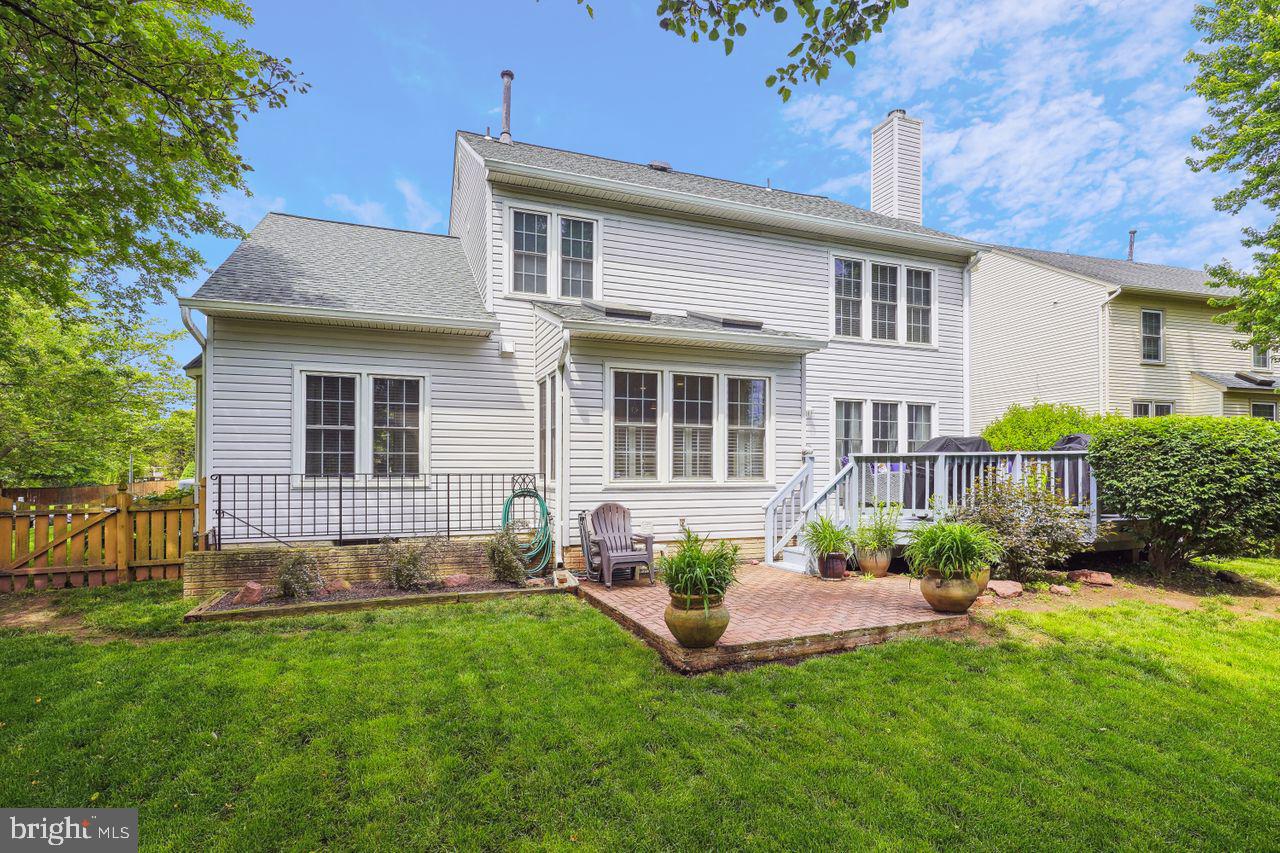 9635 Linden Wood Road Manassas, VA 20111 - Photo 2 of 42 Gallery Image 2