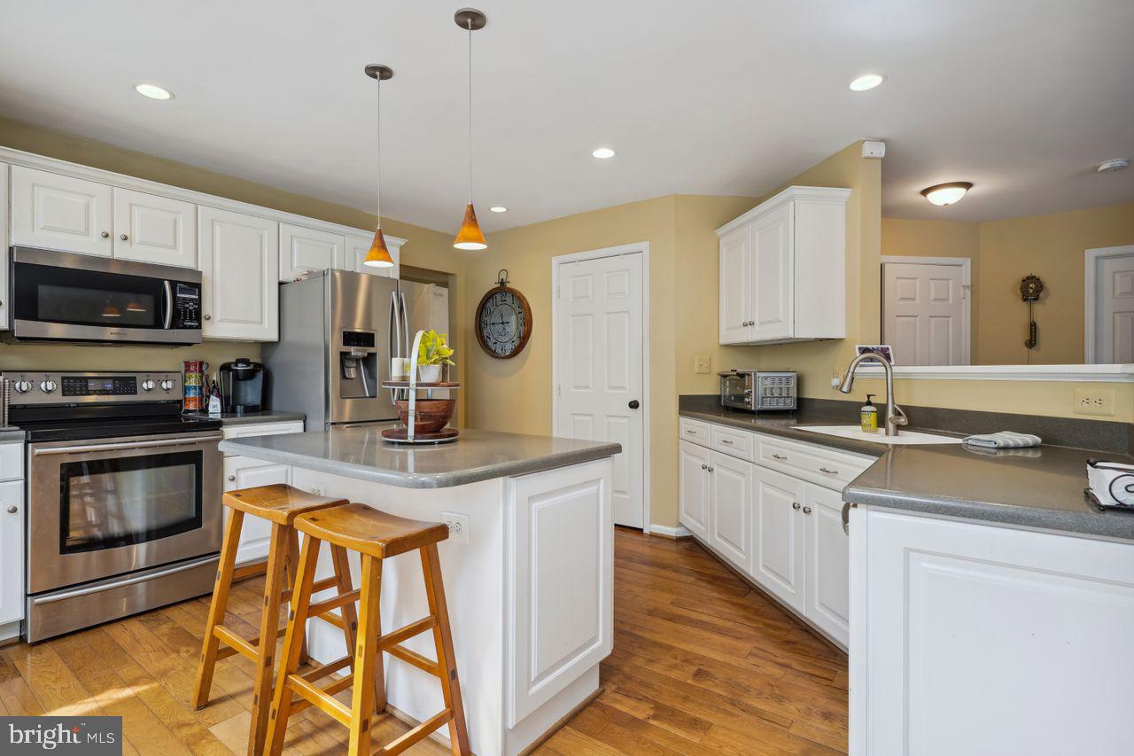 9635 Linden Wood Road Manassas, VA 20111 - Photo 21 of 42 Gallery Image 21
