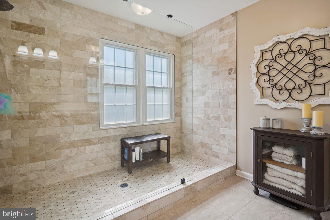 9635 Linden Wood Road Manassas, VA 20111 - Photo 29 of 42 Gallery Image 29