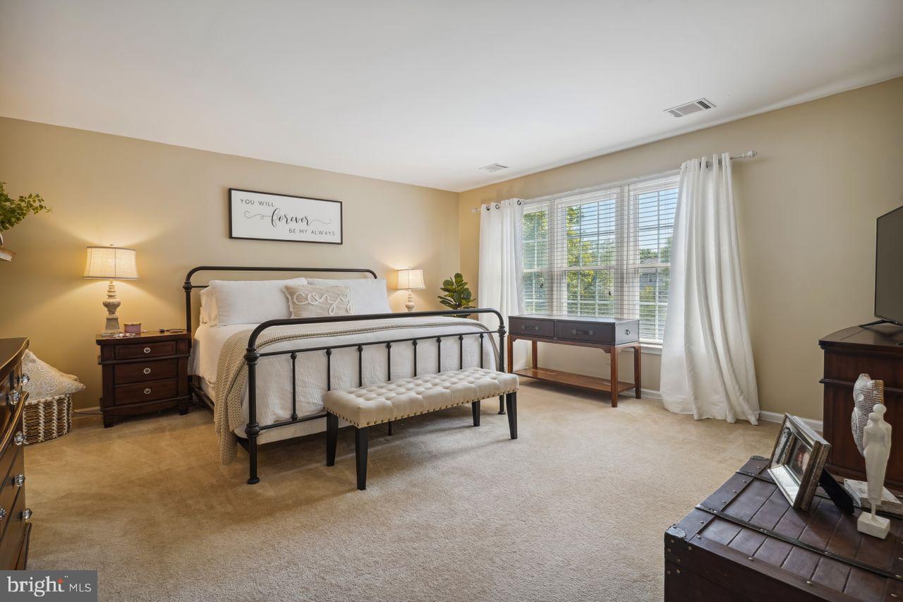 9635 Linden Wood Road Manassas, VA 20111 - Photo 31 of 42 Gallery Image 31