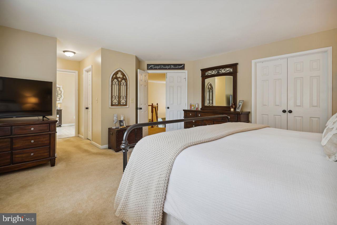 9635 Linden Wood Road Manassas, VA 20111 - Photo 32 of 42 Gallery Image 32