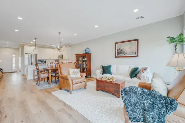 $639,000 | 3104 Fox Hill Drive, Baiting Hollow, NY 11933