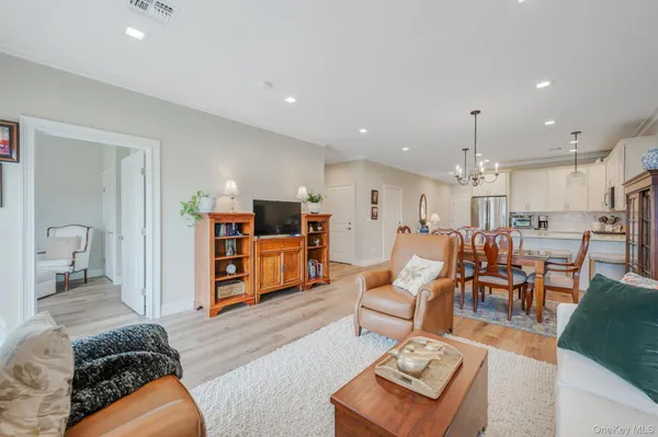 $639,000 | 3104 Fox Hill Drive, Baiting Hollow, NY 11933