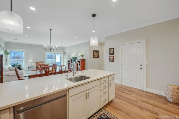 $639,000 | 3104 Fox Hill Drive, Baiting Hollow, NY 11933