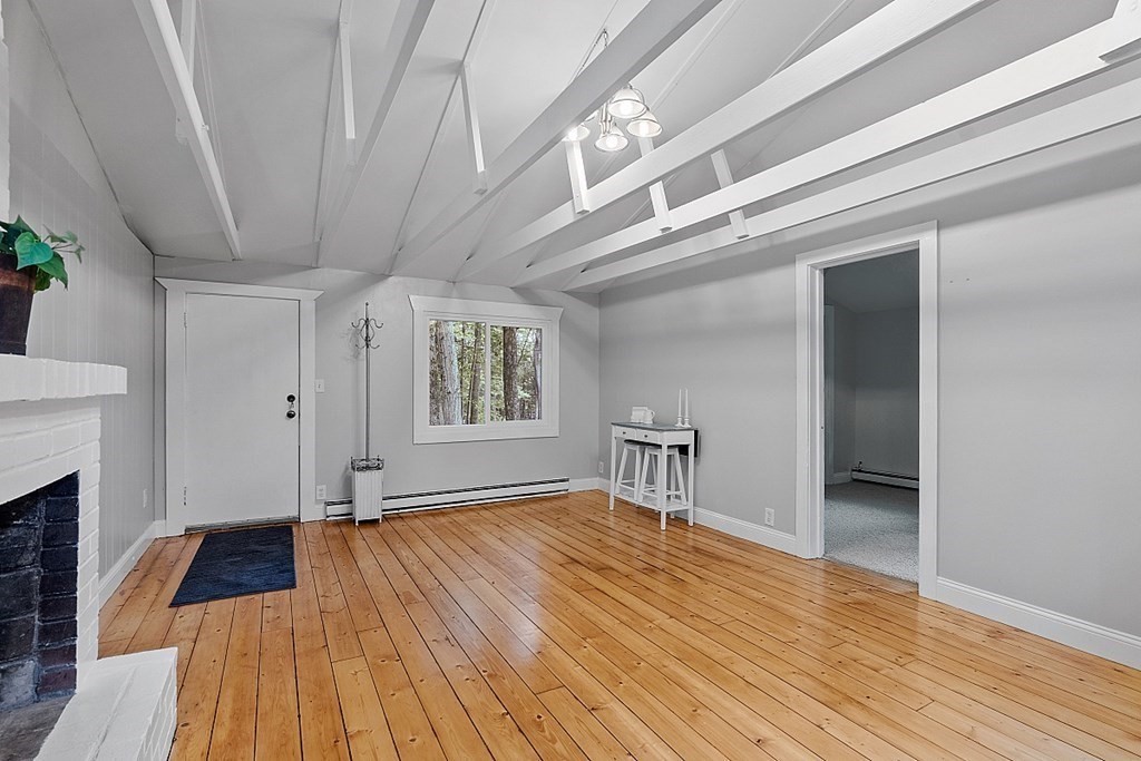 343 Locks Pond Road Shutesbury, MA 01072 - Photo 5 of 42 Gallery Image 5