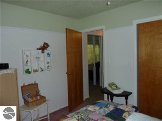 8318 South Federal Road Shepherd, MI 48883 - Photo 24 of 46 1746658-23.JPG