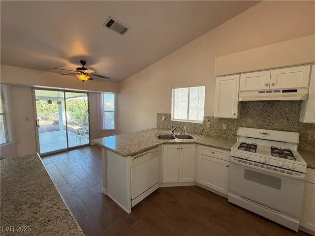 $1,895 | 4342 Valley Sage Drive, North Las Vegas, NV 89032