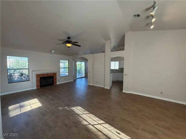 $1,895 | 4342 Valley Sage Drive, North Las Vegas, NV 89032