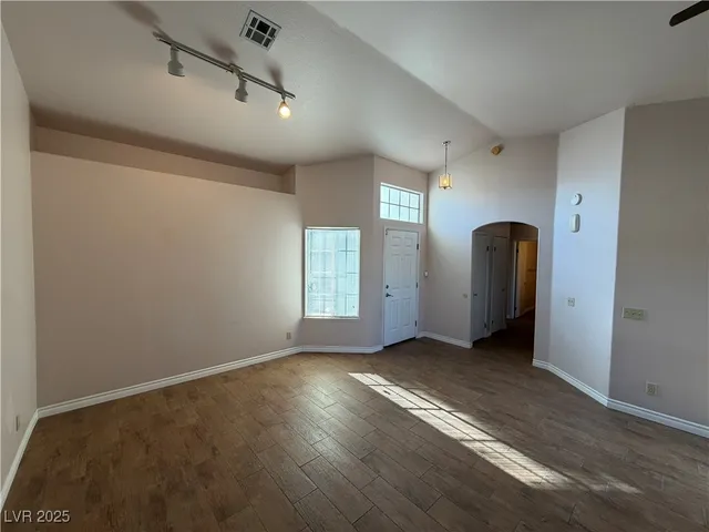 $1,895 | 4342 Valley Sage Drive, North Las Vegas, NV 89032