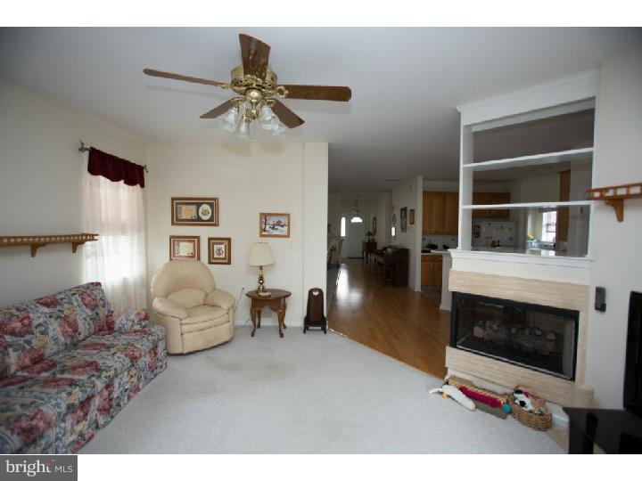 90 Hummingbird Drive Hamilton, NJ 08690 - Photo 2 of 17