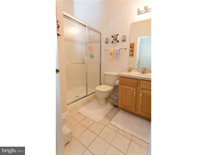 90 Hummingbird Drive Hamilton, NJ 08690 - Photo 15 of 17