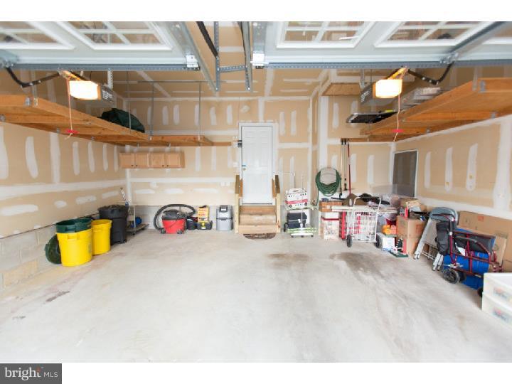 90 Hummingbird Drive Hamilton, NJ 08690 - Photo 17 of 17