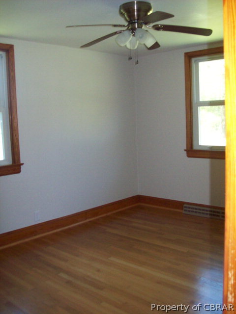 121 Callis Wharf Road Hudgins, VA 23076 - Photo 10 of 14 Gallery Image 10