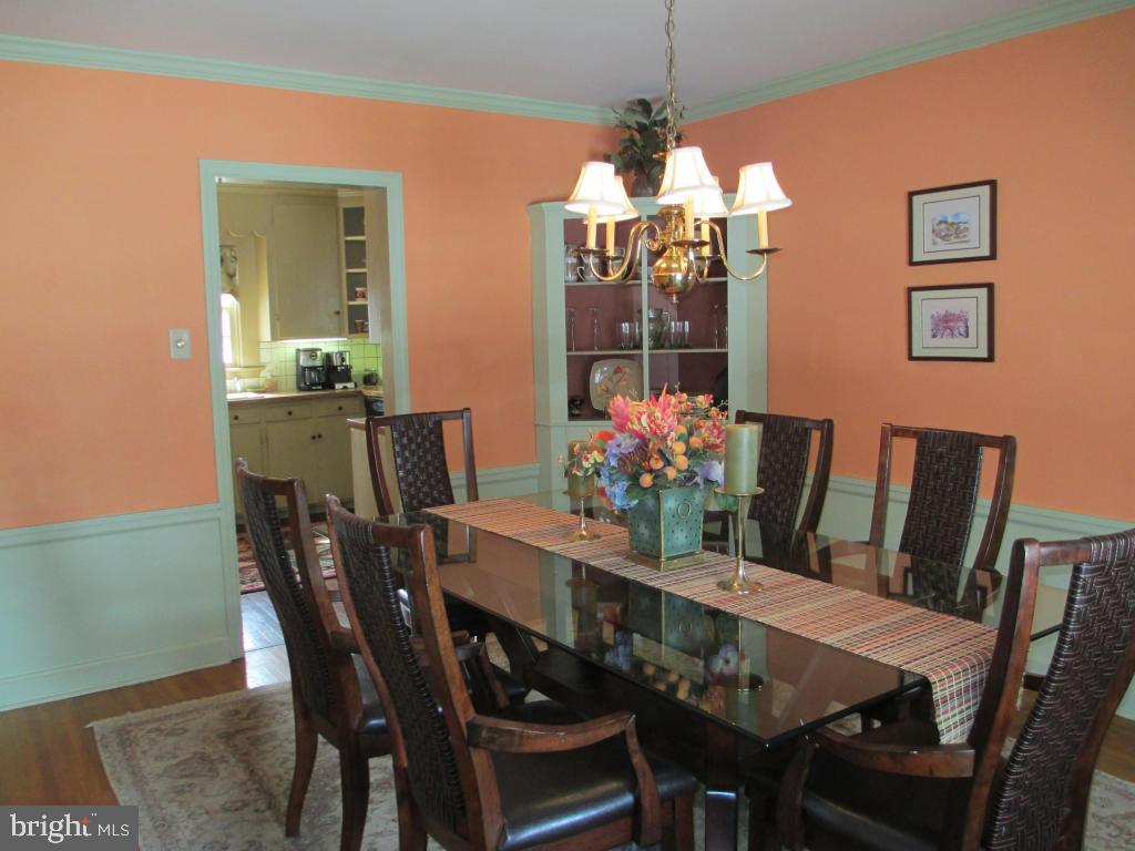 1704 Ridgeview Avenue Lancaster, PA 17603 - Photo 16 of 40 Gallery Image 16