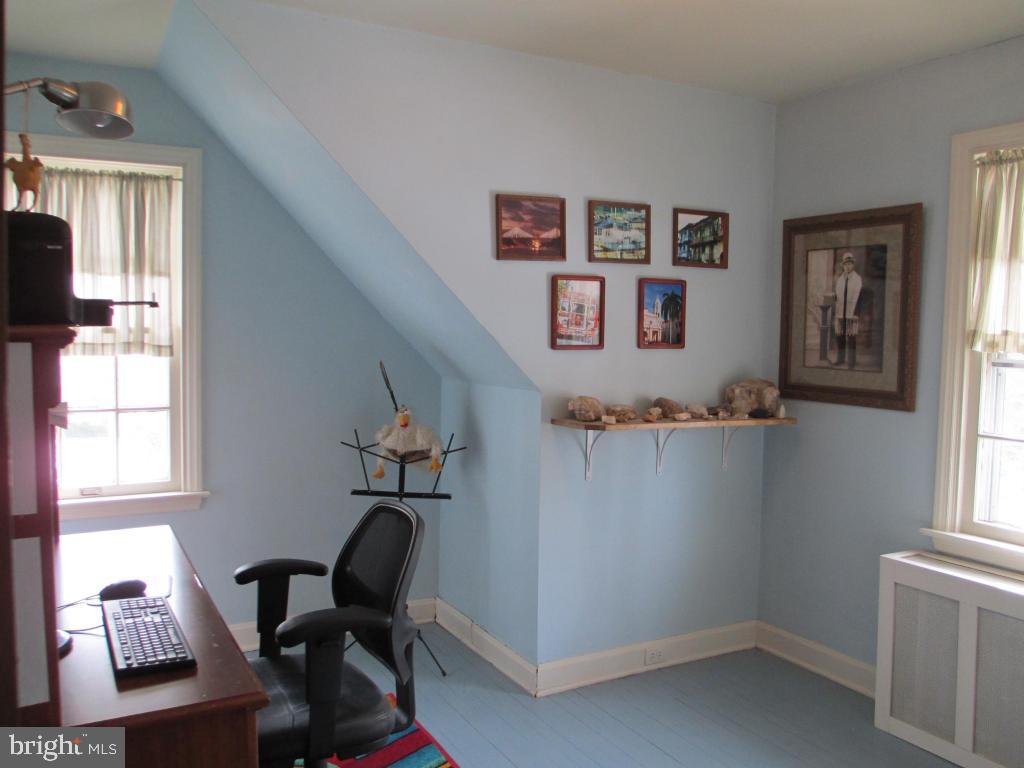 1704 Ridgeview Avenue Lancaster, PA 17603 - Photo 34 of 40 Gallery Image 34