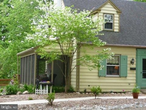 1704 Ridgeview Avenue Lancaster, PA 17603 - Photo 5 of 40 Gallery Image 5