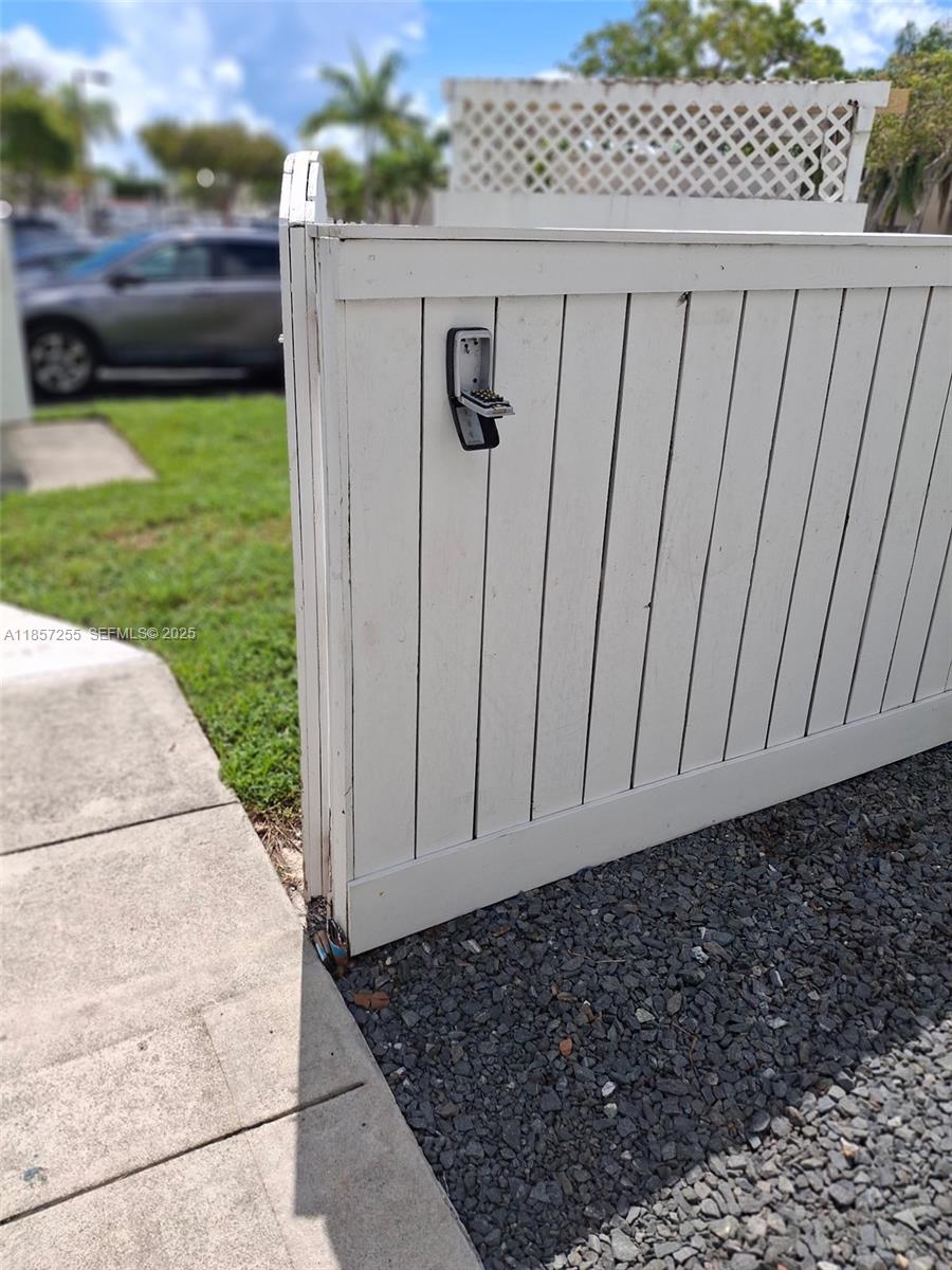 6825 Southwest 45th Lane, Unit 7 Miami, FL 33155 - Photo 25 of 30 a view of a backyard