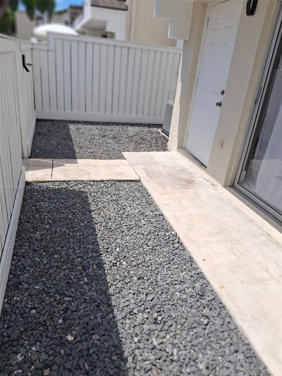 6825 Southwest 45th Lane, Unit 7 Miami, FL 33155 - Photo 27 of 30