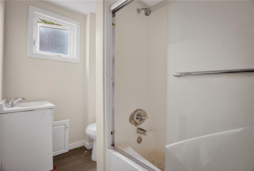 906 1st Street McKees Rocks, PA 15136 - Photo 24 of 37