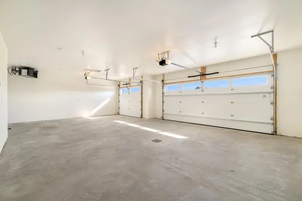 $353,400 | 6289 86th Avenue South, Horace, ND 58047