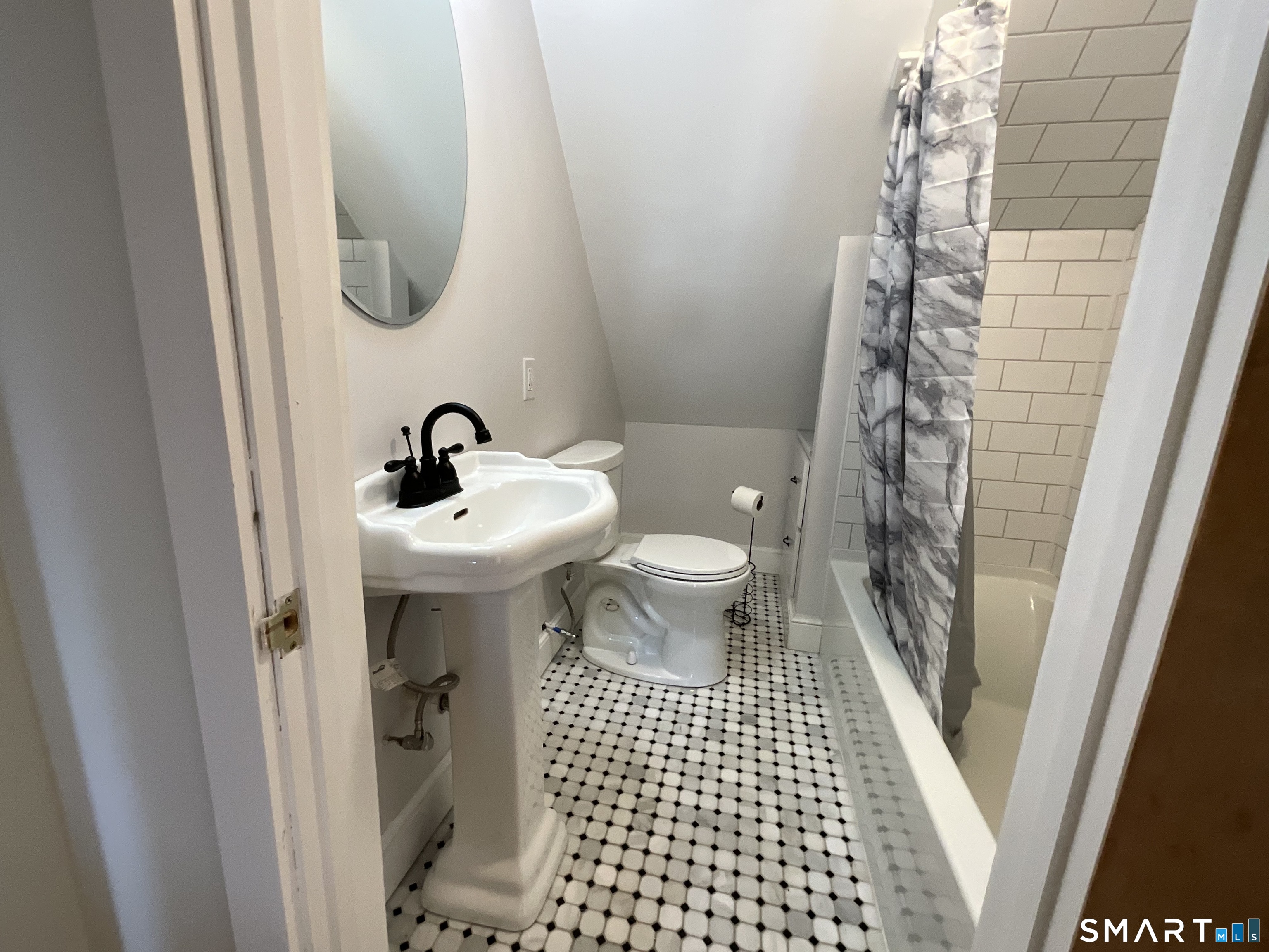 236 Deerfield Road Pomfret, CT 06259 - Photo 27 of 40 Gallery Image 27