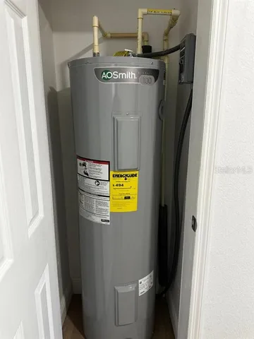 $2,390 | 2913 North Jefferson Street, Tampa, FL 33602