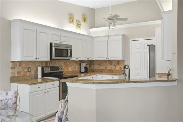 $3,000 | 5657 Whisperwood Boulevard, Unit 204, Naples, FL 34110