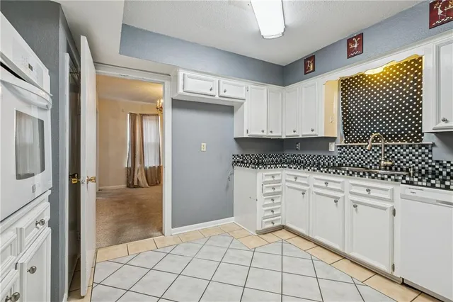 $274,900 | 54 Driftwood Boulevard, Kenner, LA 70065