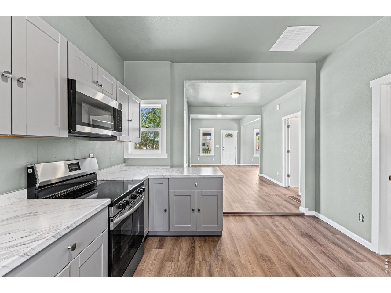 1301 16th Avenue Greeley, CO 80631 - Photo 16 of 33 Kitchen area. All kitchen appliances are new