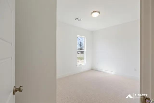 $294,990 | 574 Turnstone Avenue, Baton Rouge, LA 70816