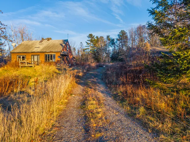 $69,900 | Lot B Lot B Reef Road, Waldoboro, ME 04572