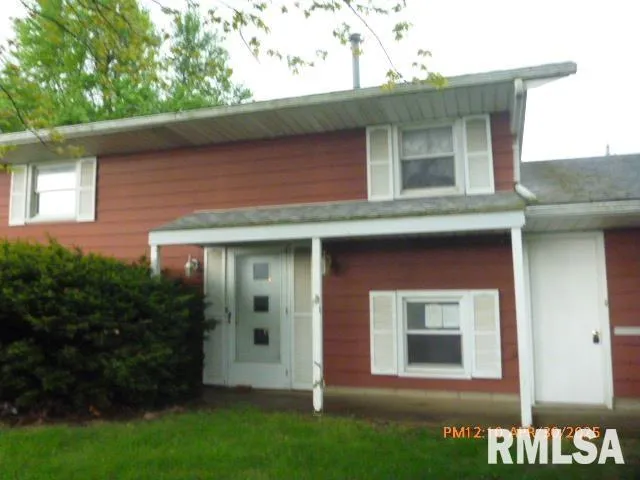 $99,900 | 1007 North Church Street, Roanoke, IL 61561