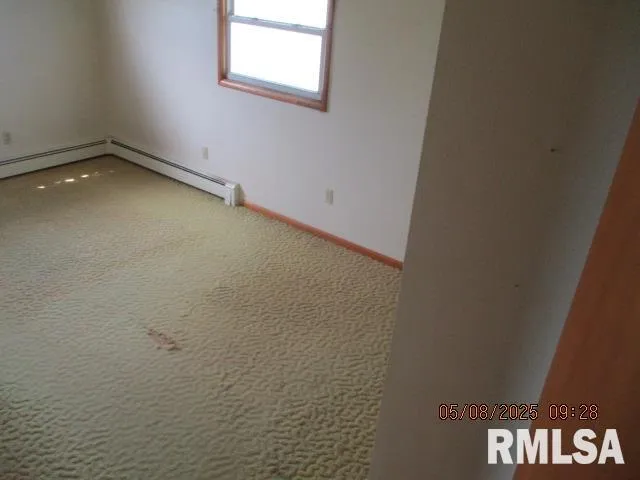 $99,900 | 1007 North Church Street, Roanoke, IL 61561