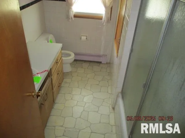 $99,900 | 1007 North Church Street, Roanoke, IL 61561