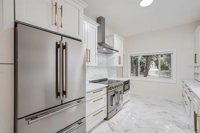 $999,990 | 734 South Mills Avenue, Orlando, FL 32801