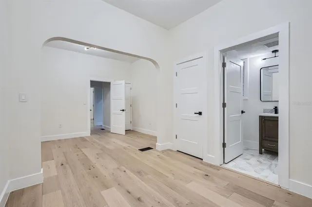 $999,990 | 734 South Mills Avenue, Orlando, FL 32801