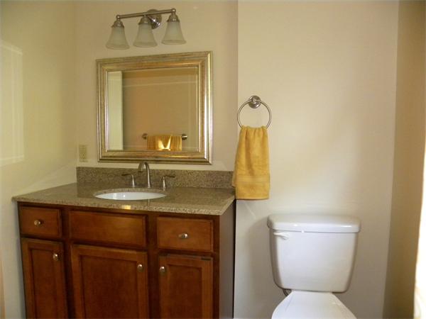 16 Calley Street Springfield, MA 01129 - Photo 12 of 21
