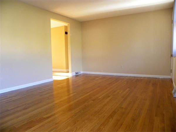 16 Calley Street Springfield, MA 01129 - Photo 8 of 21