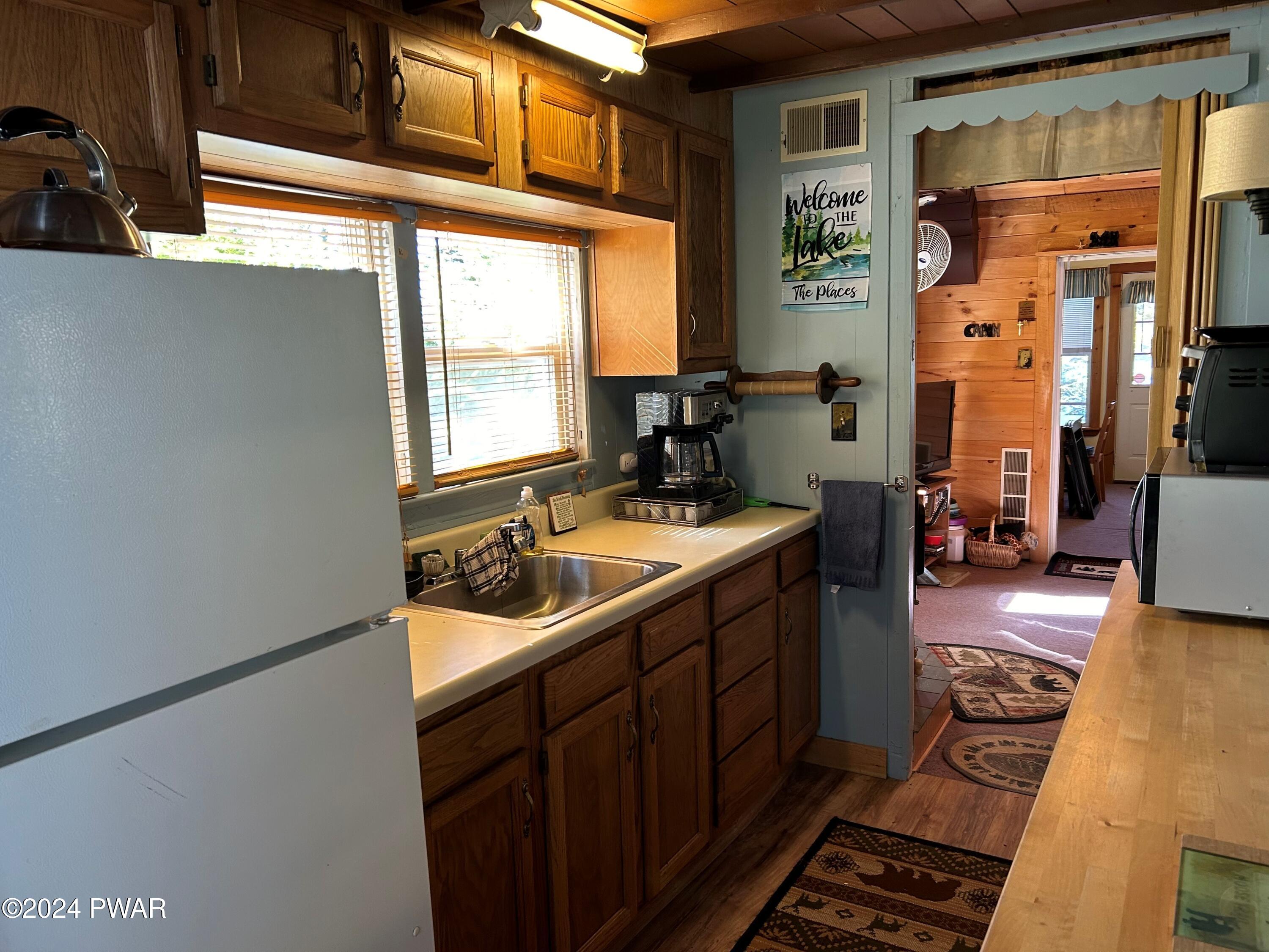157 Ridgefield Point Road, Unit 19C439 Greentown, PA 18426 - Photo 23 of 50