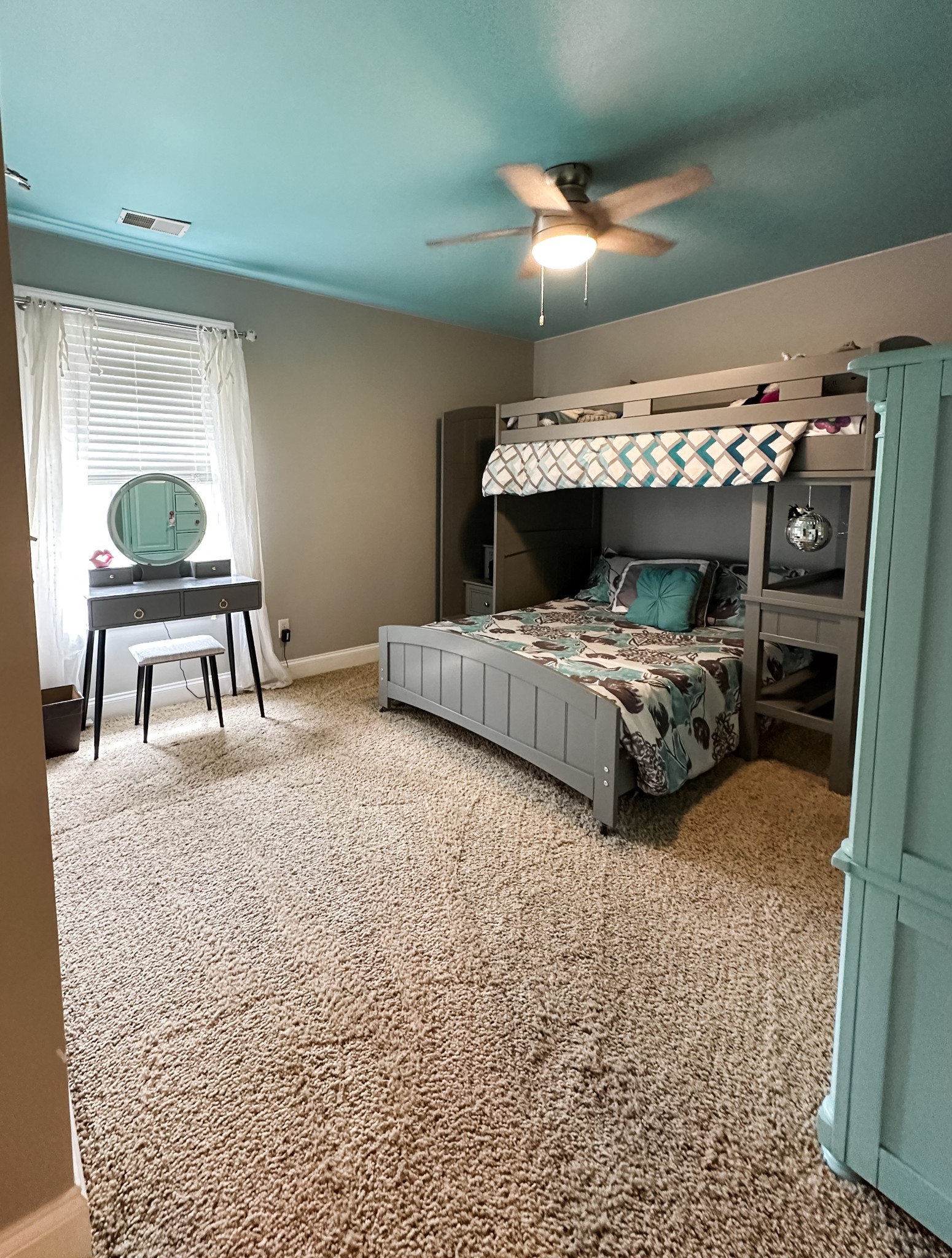 252 County House Hollow Road Cottontown, TN 37048 - Photo 16 of 50 a view of livingroom with furniture