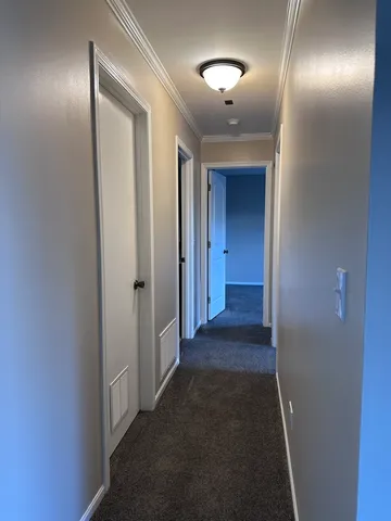 $189,000 | 221 Uteg Street, Unit G, Crystal Lake, IL 60014