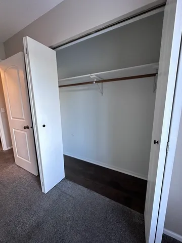 $189,000 | 221 Uteg Street, Unit G, Crystal Lake, IL 60014