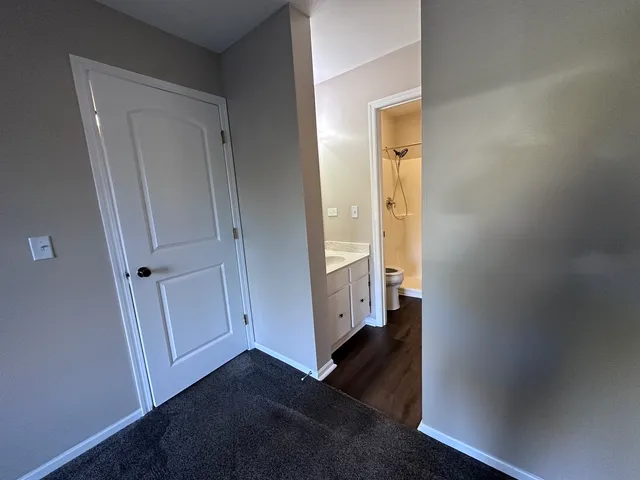 $189,000 | 221 Uteg Street, Unit G, Crystal Lake, IL 60014