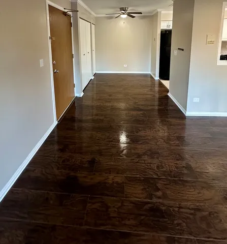 $189,000 | 221 Uteg Street, Unit G, Crystal Lake, IL 60014