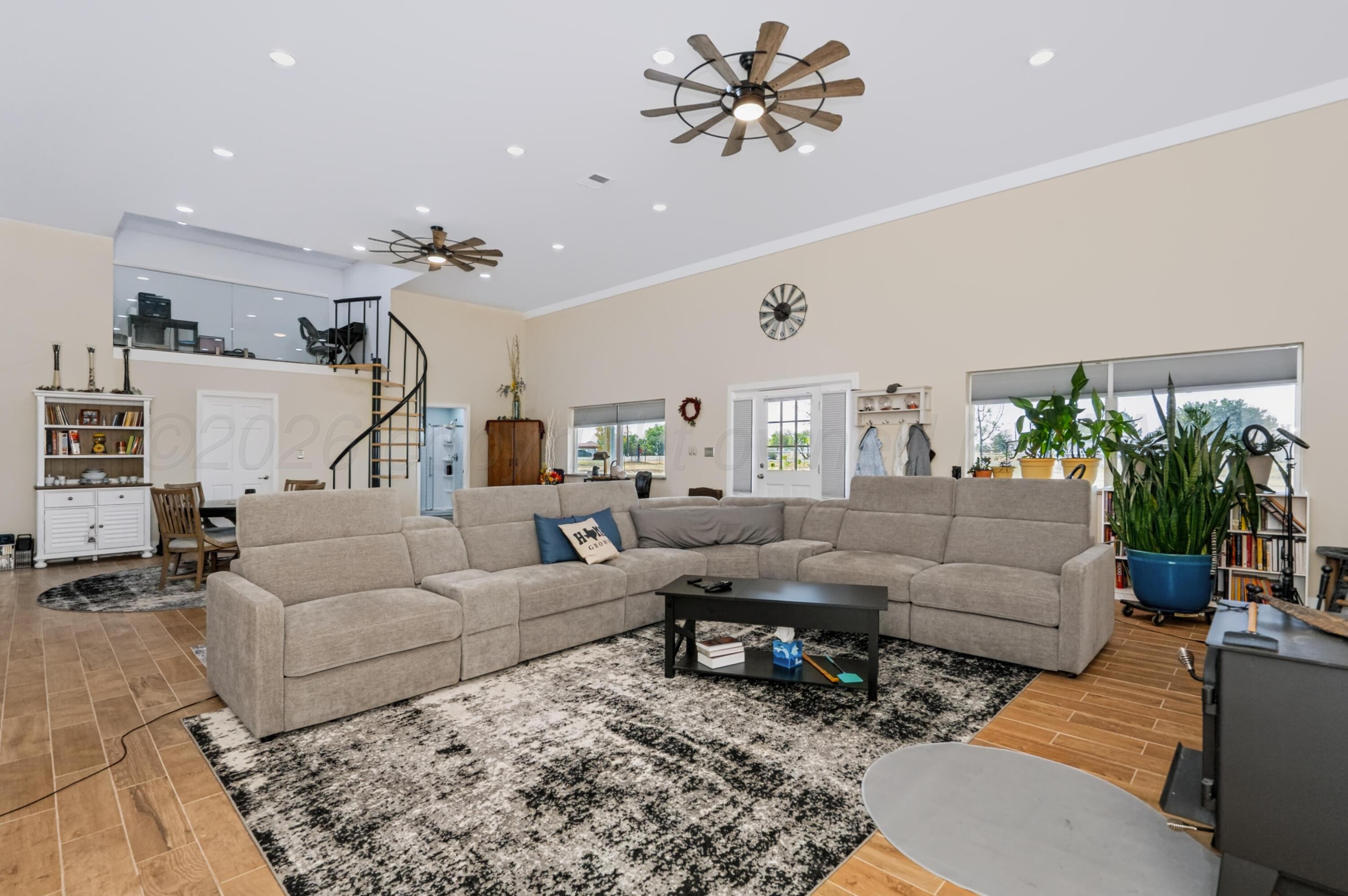 4548 Peterson Road Amarillo, TX 79118 - Photo 6 of 29 Living Room View