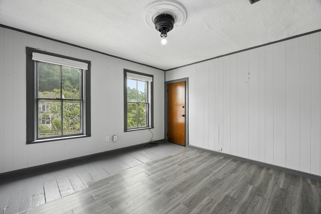 188 Vernon Street Worcester, MA 01607 - Photo 27 of 42