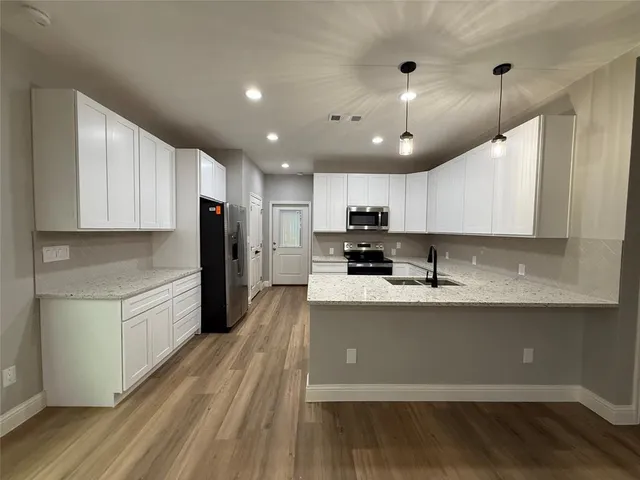 $325,000 | 1917 Avenue A Denison Tx 75020, Denison, TX 75021