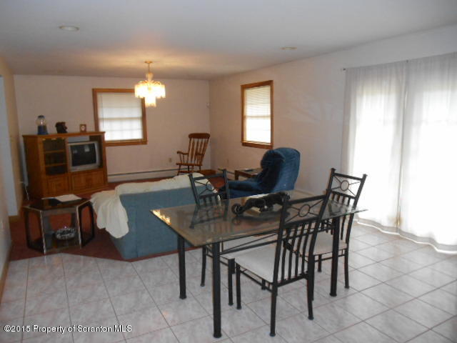 446 Overlook Road Carbondale, PA 18407 - Photo 3 of 16 Gallery Image 3