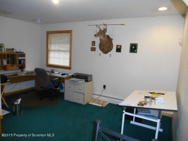 446 Overlook Road Carbondale, PA 18407 - Photo 7 of 16 Gallery Image 7